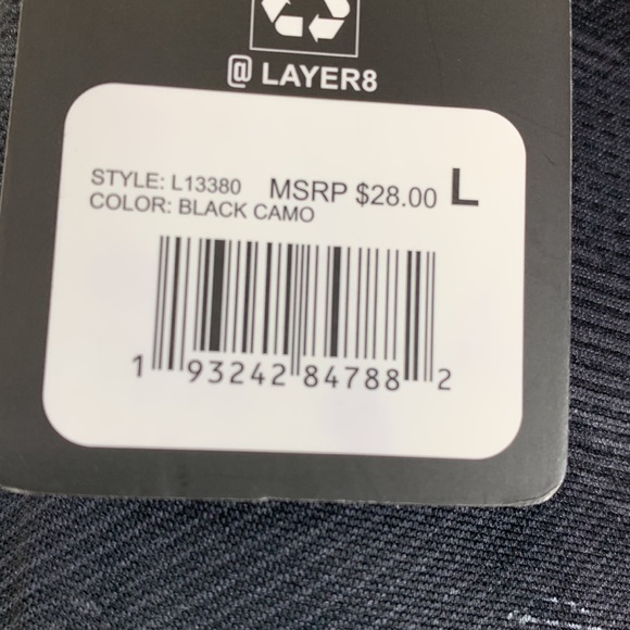 Layer 8 Men's Shorts Size L NWT Fleece Lined Thermal Black Camo - Picture 8 of 15